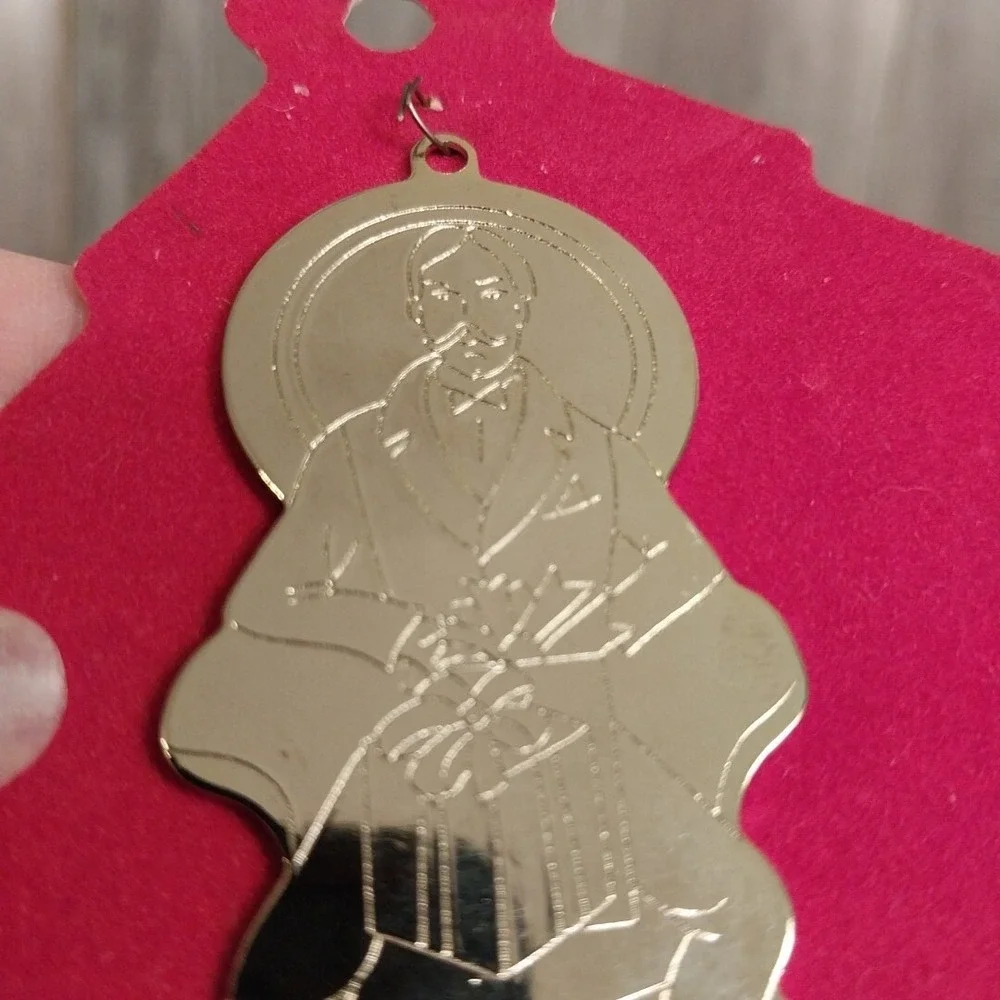 CUTE Lot Of 2 G. Duchin Brass MOTHER & FATHER Christmas Tree Ornament 1979 Gift
